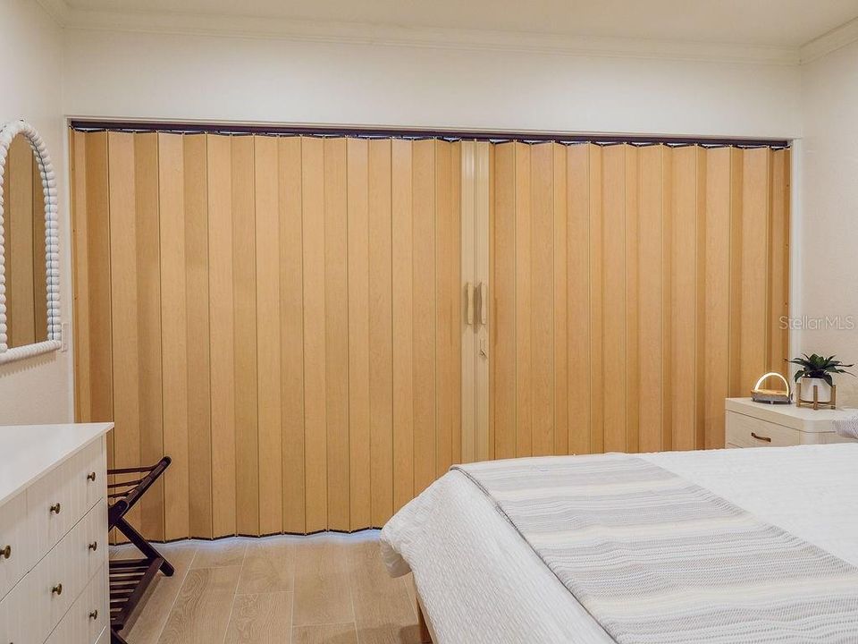 На продажу: $917,000 (2 спален, 2 ванн, 1375 Квадратных фут)