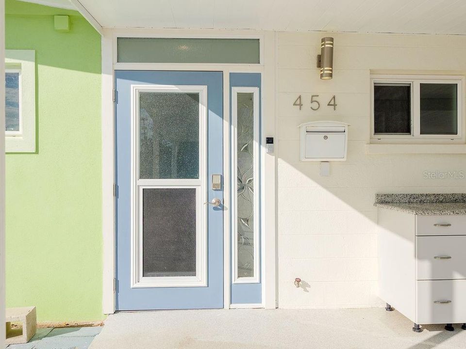 На продажу: $917,000 (2 спален, 2 ванн, 1375 Квадратных фут)