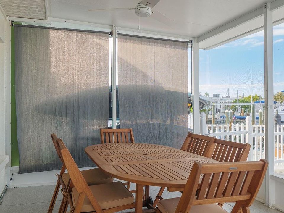 На продажу: $917,000 (2 спален, 2 ванн, 1375 Квадратных фут)