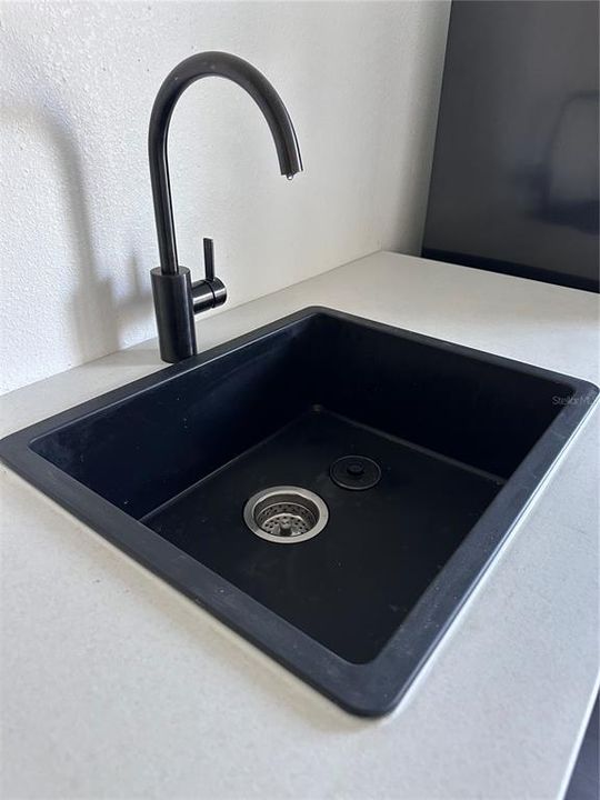 En Renta: $1,600 (2 camas, 1 baños, 1000 Pies cuadrados)