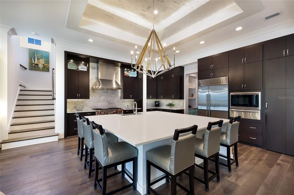 Active With Contract: $3,975,000 (4 beds, 4 baths, 4848 Square Feet)