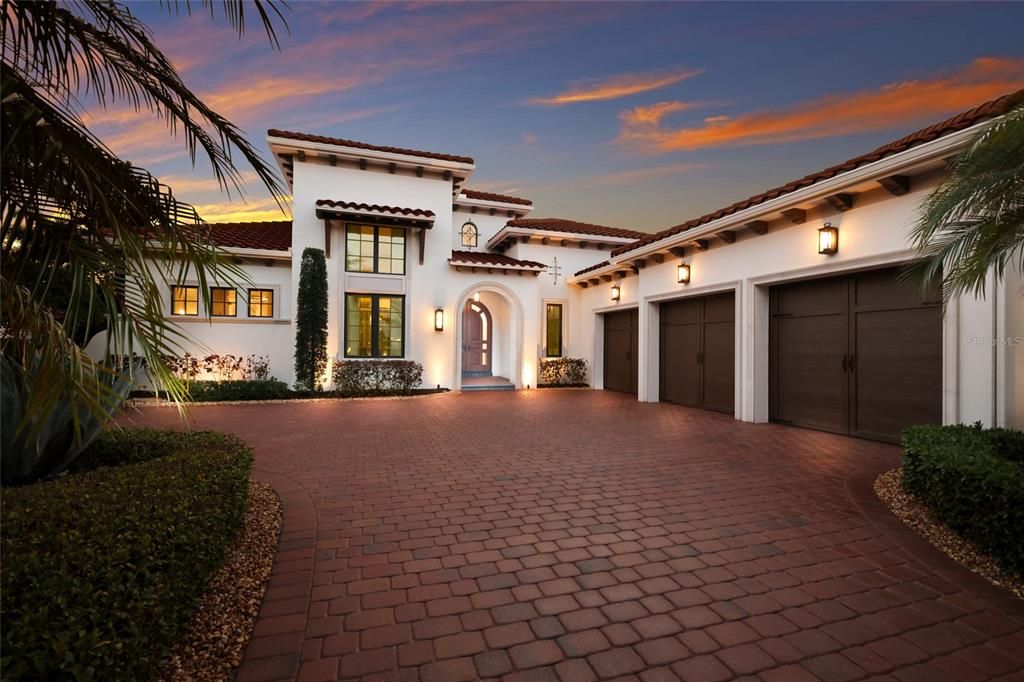 Active With Contract: $3,975,000 (4 beds, 4 baths, 4848 Square Feet)