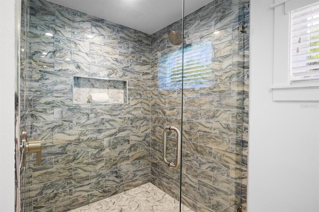Activo con contrato: $3,295,000 (3 camas, 2 baños, 1752 Pies cuadrados)