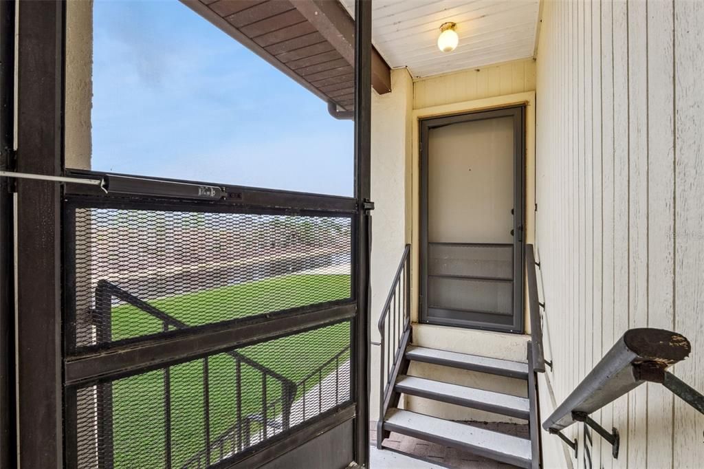 For Sale: $199,990 (2 beds, 2 baths, 1288 Square Feet)