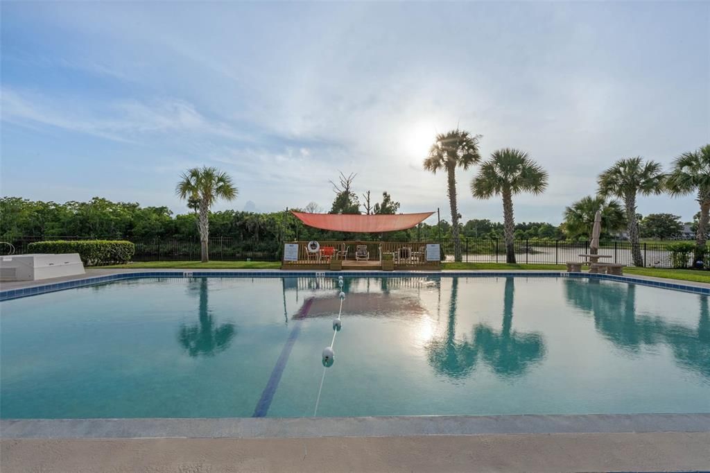 For Sale: $199,990 (2 beds, 2 baths, 1288 Square Feet)