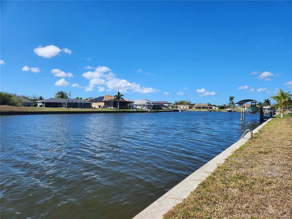 En Venta: $200,000 (0.23 acres)