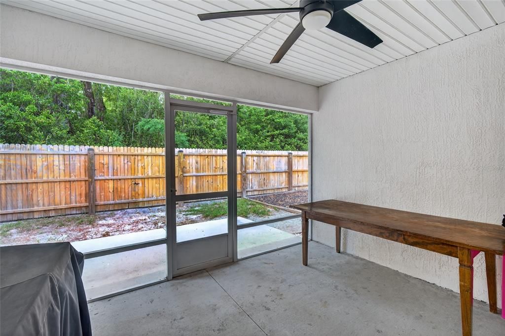 Activo con contrato: $309,000 (3 camas, 2 baños, 1595 Pies cuadrados)
