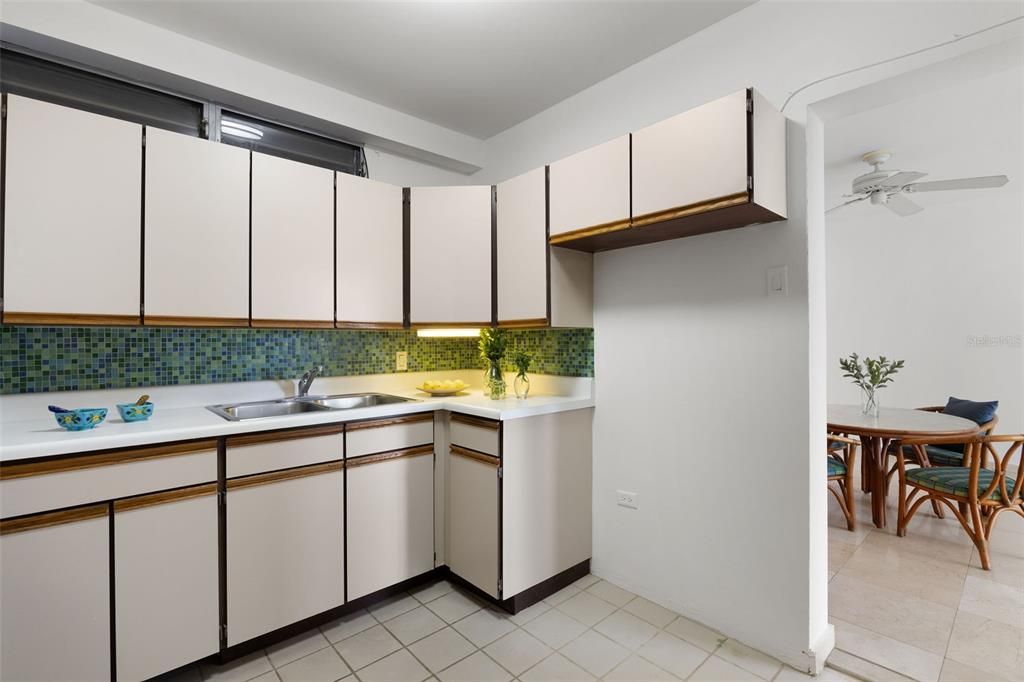 For Sale: $685,000 (3 beds, 3 baths, 1458 Square Feet)