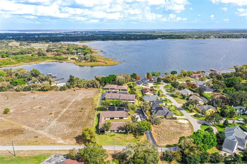 На продажу: $159,000 (2 спален, 2 ванн, 952 Квадратных фут)