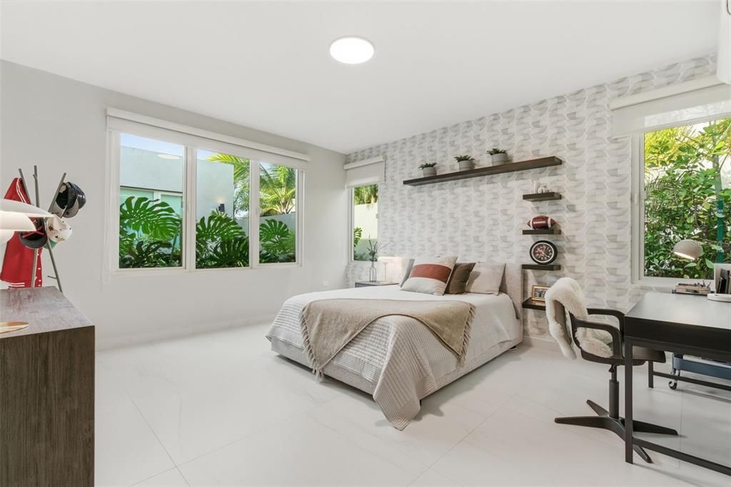 En Venta: $4,200,000 (4 camas, 4 baños, 5100 Pies cuadrados)