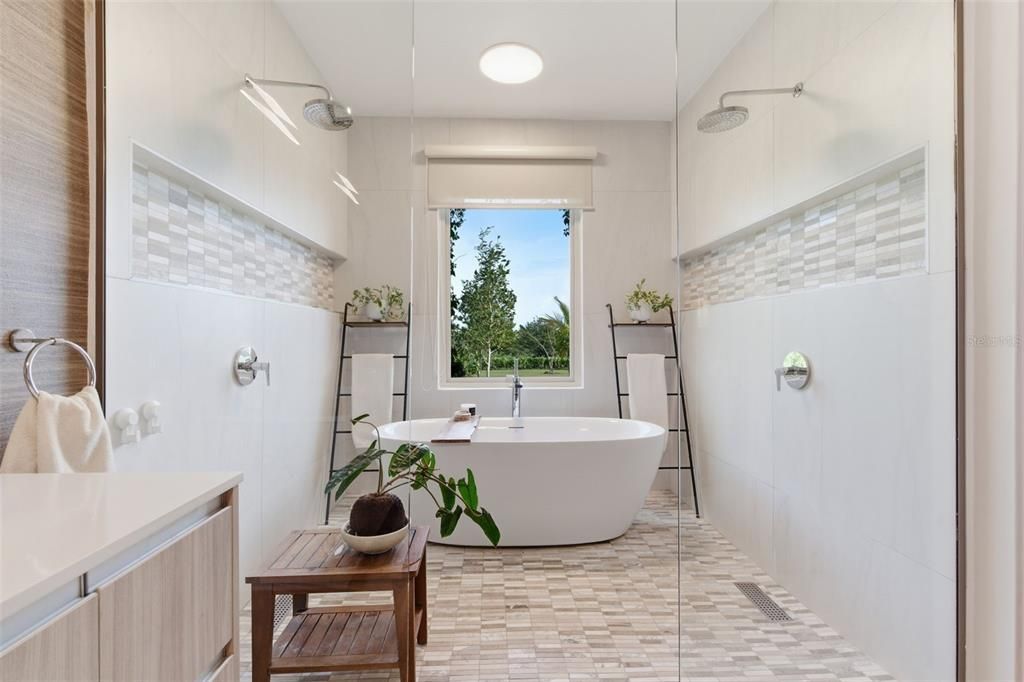En Venta: $4,200,000 (4 camas, 4 baños, 5100 Pies cuadrados)