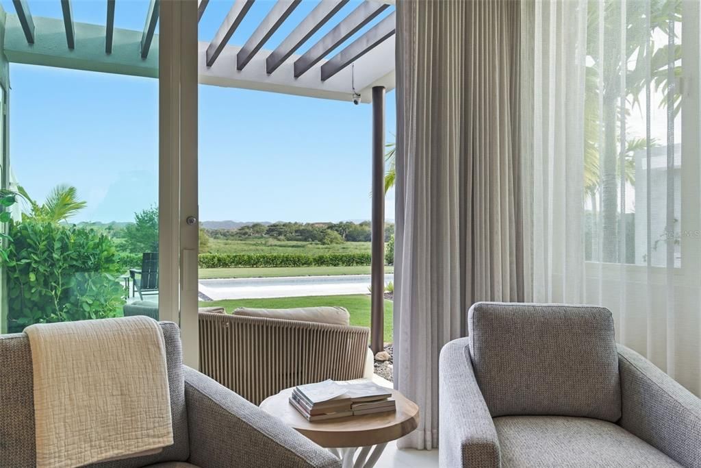 En Venta: $4,200,000 (4 camas, 4 baños, 5100 Pies cuadrados)