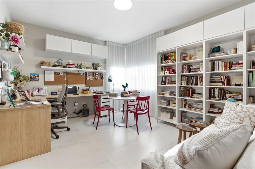 En Venta: $4,200,000 (4 camas, 4 baños, 5100 Pies cuadrados)