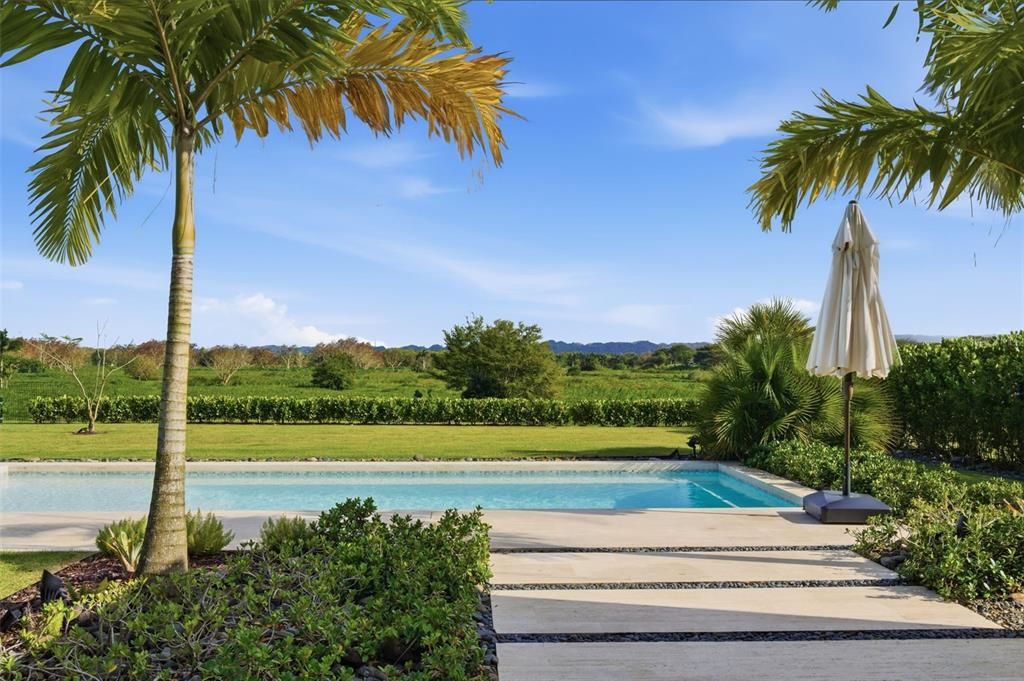 En Venta: $4,200,000 (4 camas, 4 baños, 5100 Pies cuadrados)
