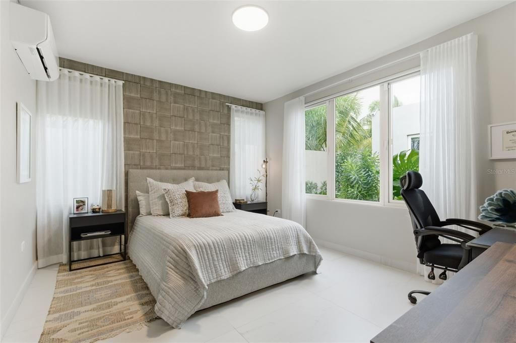 En Venta: $4,200,000 (4 camas, 4 baños, 5100 Pies cuadrados)