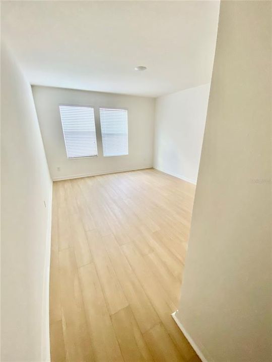В аренду: $2,300 (3 спален, 2 ванн, 2117 Квадратных фут)