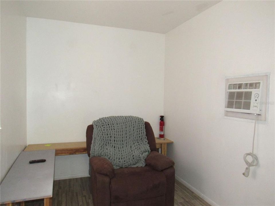 En Venta: $549,000 (4 camas, 3 baños, 2960 Pies cuadrados)