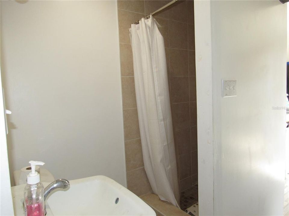 En Venta: $549,000 (4 camas, 3 baños, 2960 Pies cuadrados)
