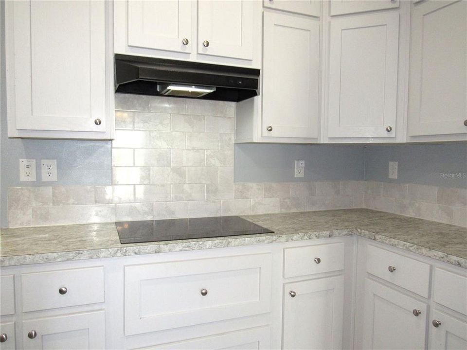 En Venta: $549,000 (4 camas, 3 baños, 2960 Pies cuadrados)