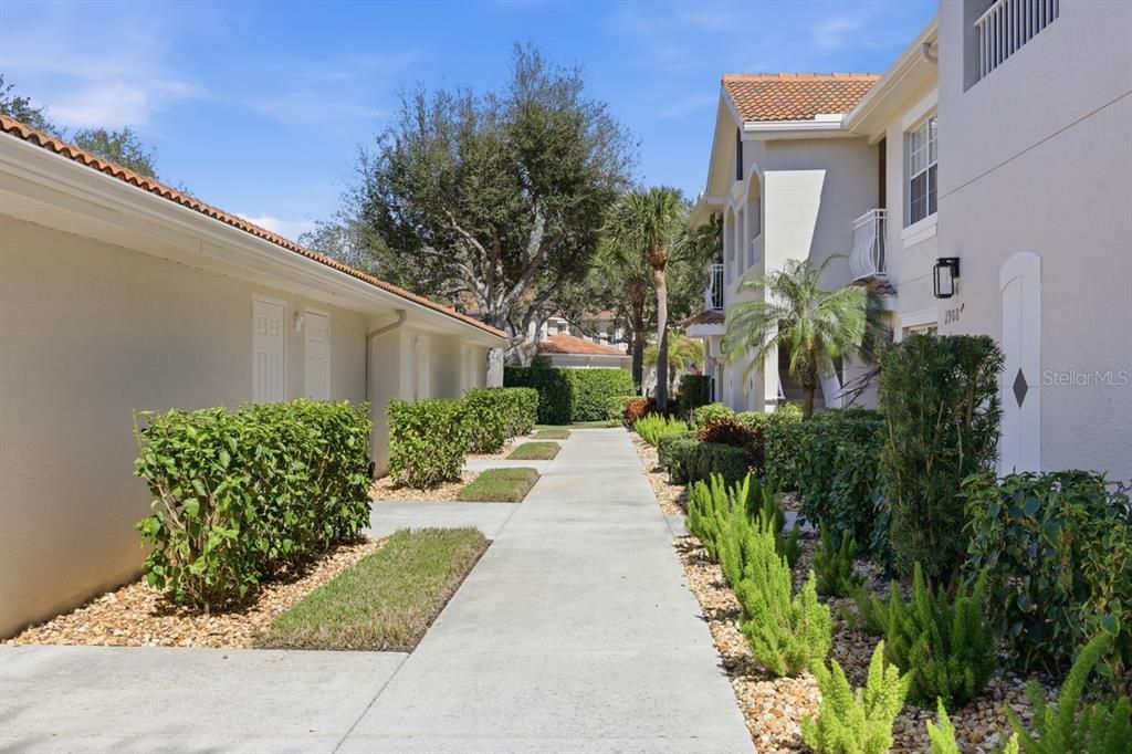 En Venta: $340,000 (2 camas, 2 baños, 1246 Pies cuadrados)