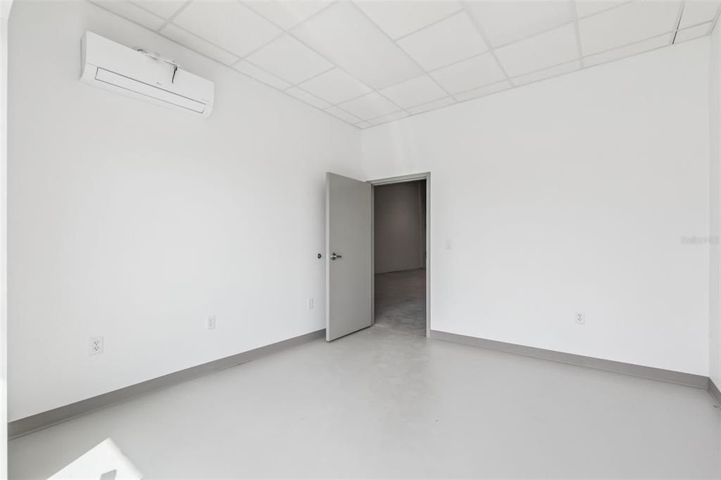 На продажу: $21,981 (0 спален, 0 ванн, 0 Квадратных фут)