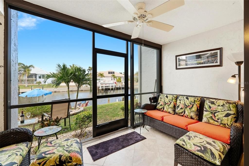 待售: $299,900 (2 贝兹, 2 浴室, 1350 平方英尺)