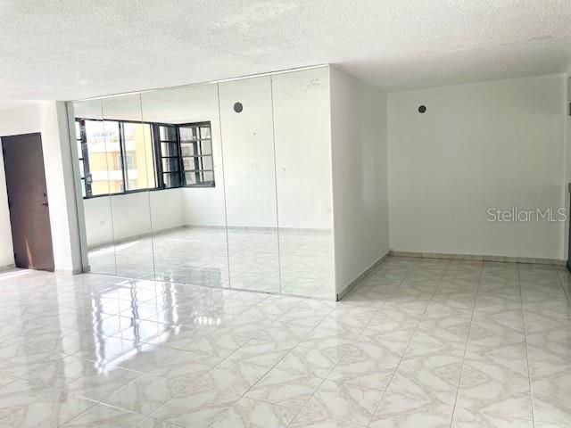 На продажу: $535,000 (2 спален, 2 ванн, 1088 Квадратных фут)