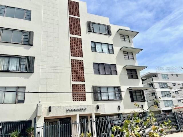 На продажу: $535,000 (2 спален, 2 ванн, 1088 Квадратных фут)