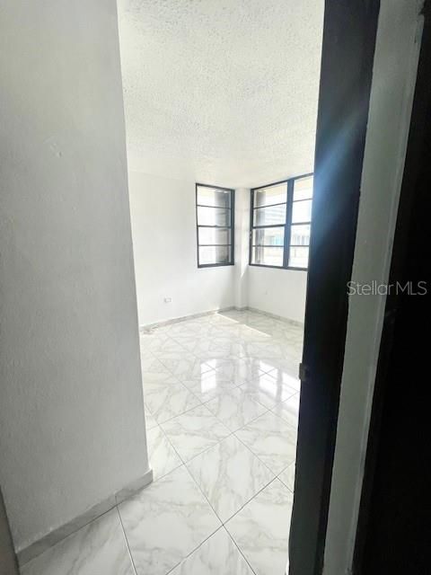 На продажу: $535,000 (2 спален, 2 ванн, 1088 Квадратных фут)