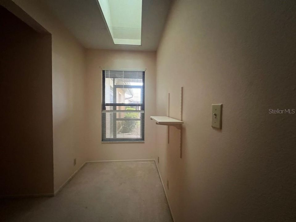 На продажу: $239,000 (2 спален, 2 ванн, 1431 Квадратных фут)