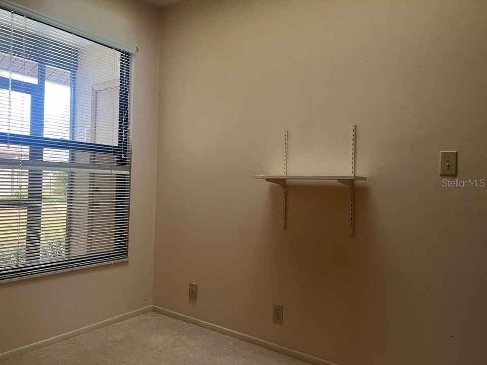 На продажу: $239,000 (2 спален, 2 ванн, 1431 Квадратных фут)