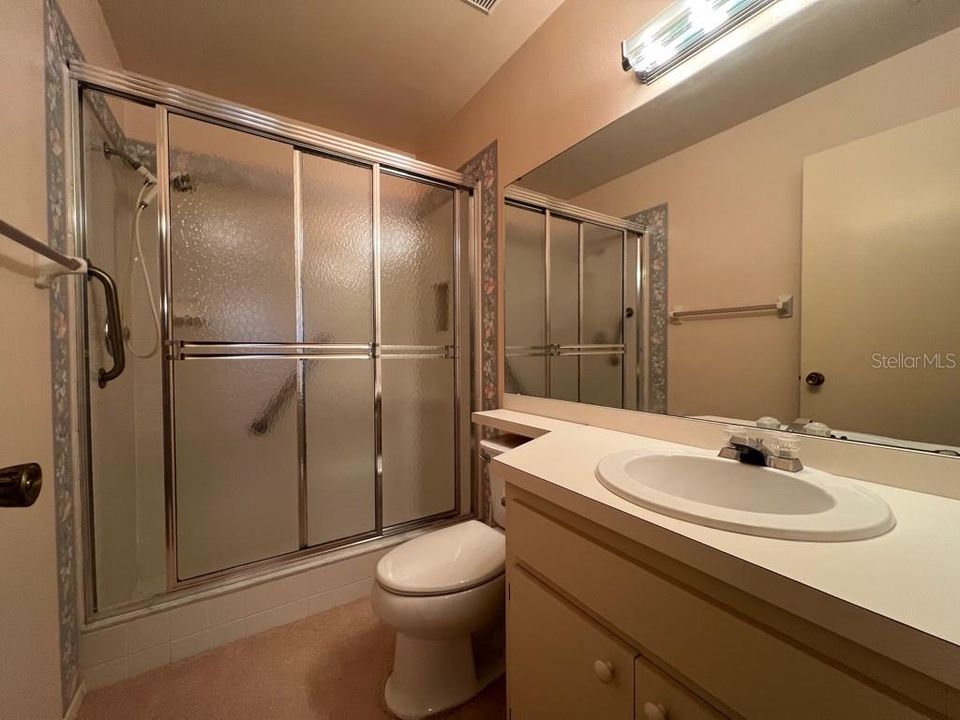 На продажу: $239,000 (2 спален, 2 ванн, 1431 Квадратных фут)