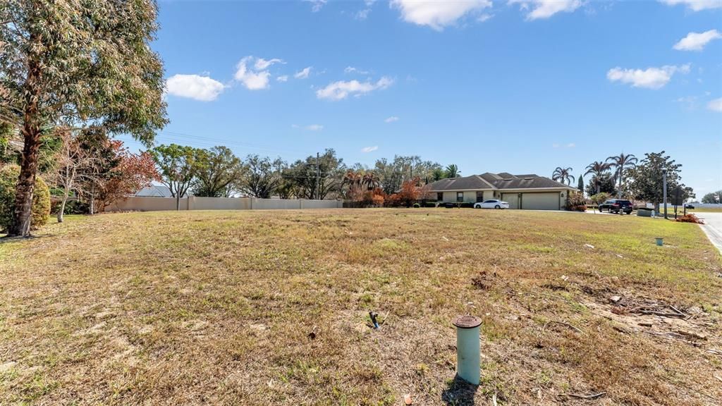 На продажу: $105,000 (0.45 acres)