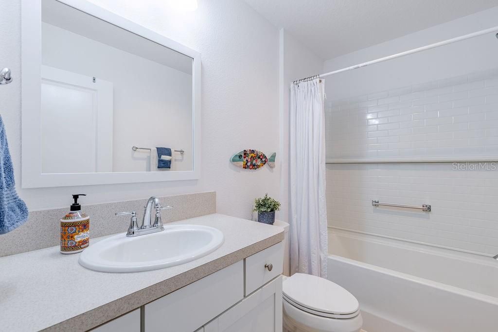 Activo con contrato: $319,999 (2 camas, 2 baños, 1209 Pies cuadrados)