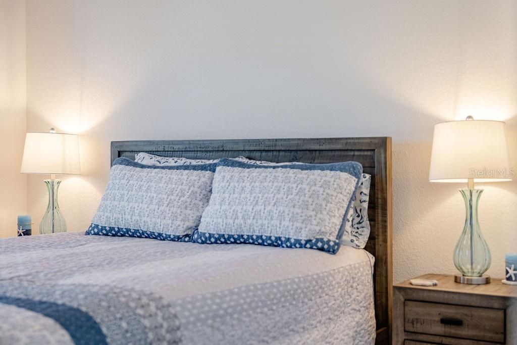 Activo con contrato: $319,999 (2 camas, 2 baños, 1209 Pies cuadrados)