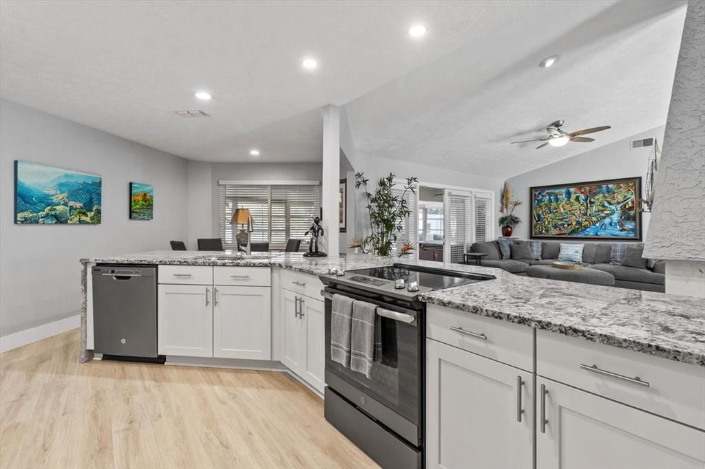 En Venta: $379,000 (3 camas, 2 baños, 1910 Pies cuadrados)