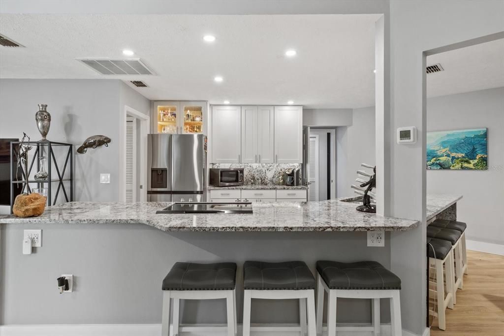 En Venta: $379,000 (3 camas, 2 baños, 1910 Pies cuadrados)