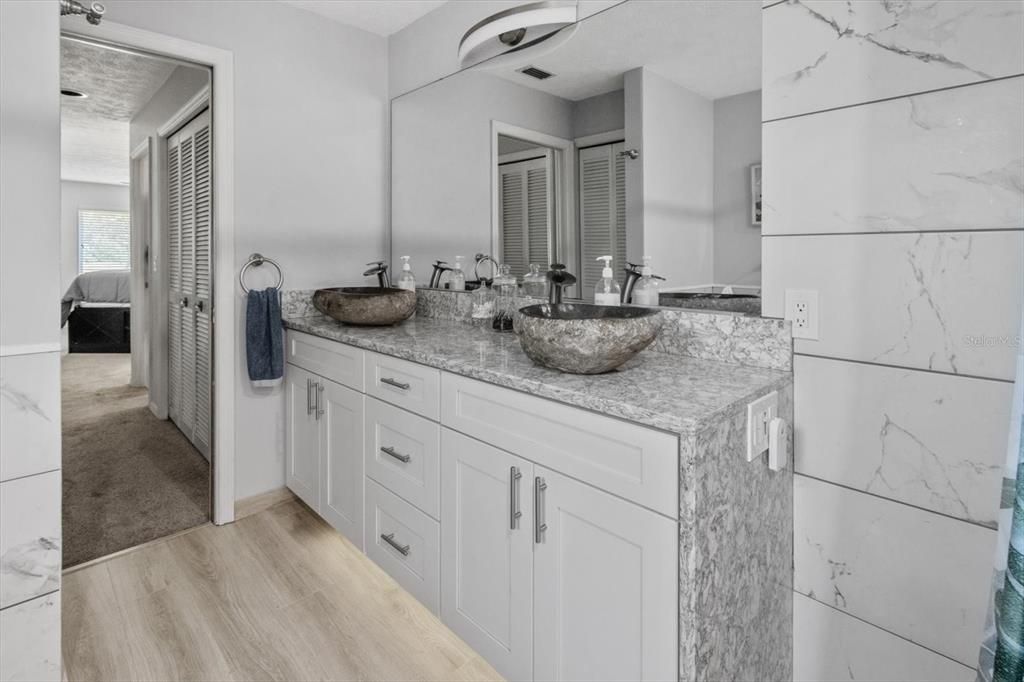 En Venta: $379,000 (3 camas, 2 baños, 1910 Pies cuadrados)