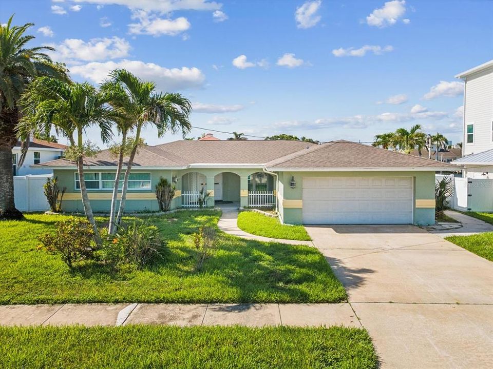 Activo con contrato: $1,349,000 (3 camas, 2 baños, 2167 Pies cuadrados)