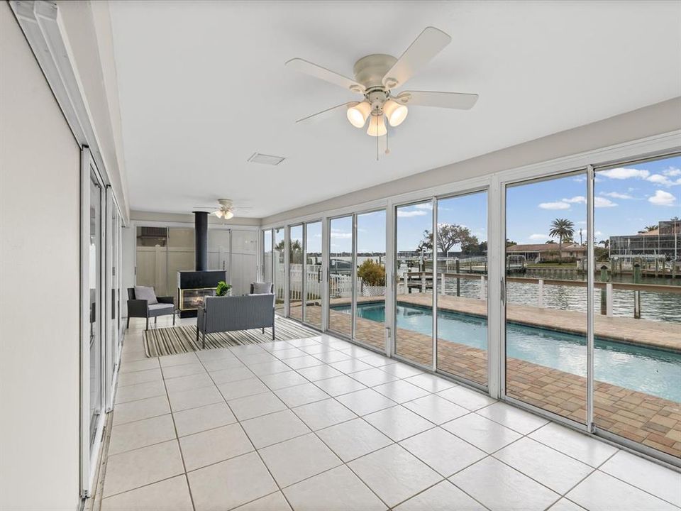 Activo con contrato: $1,349,000 (3 camas, 2 baños, 2167 Pies cuadrados)