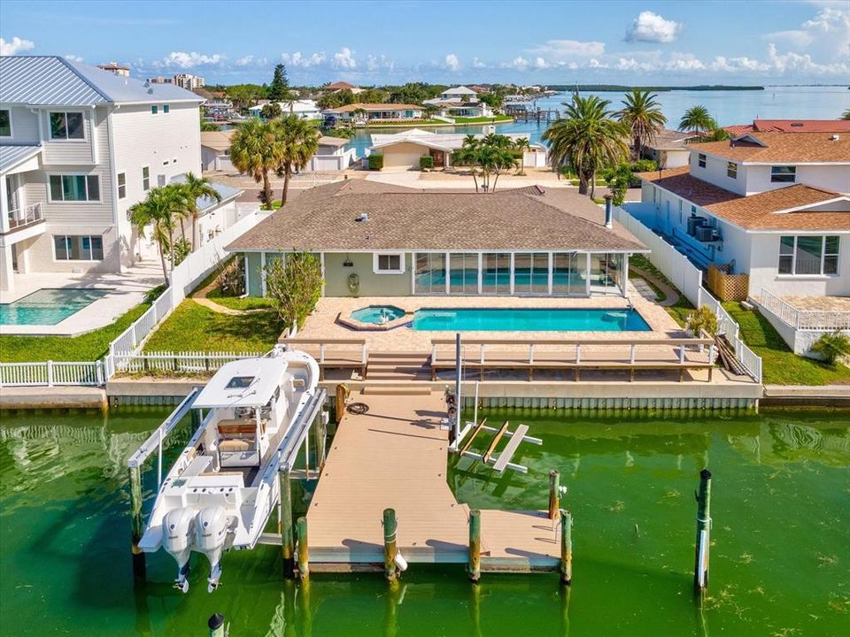 Activo con contrato: $1,349,000 (3 camas, 2 baños, 2167 Pies cuadrados)