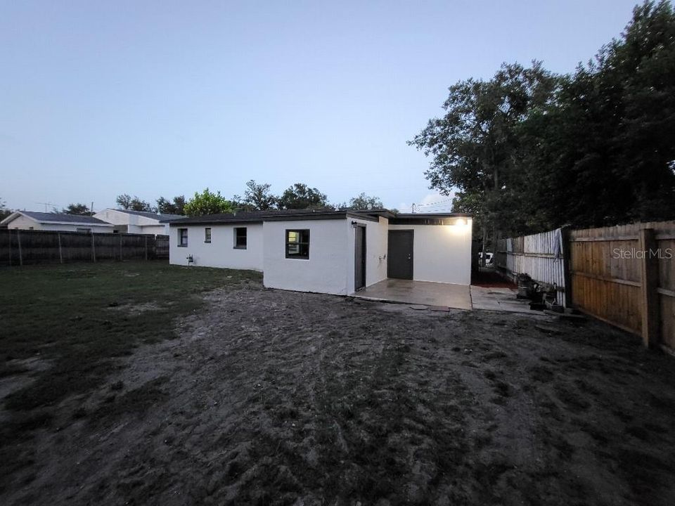 For Sale: $279,999 (3 beds, 2 baths, 1224 Square Feet)
