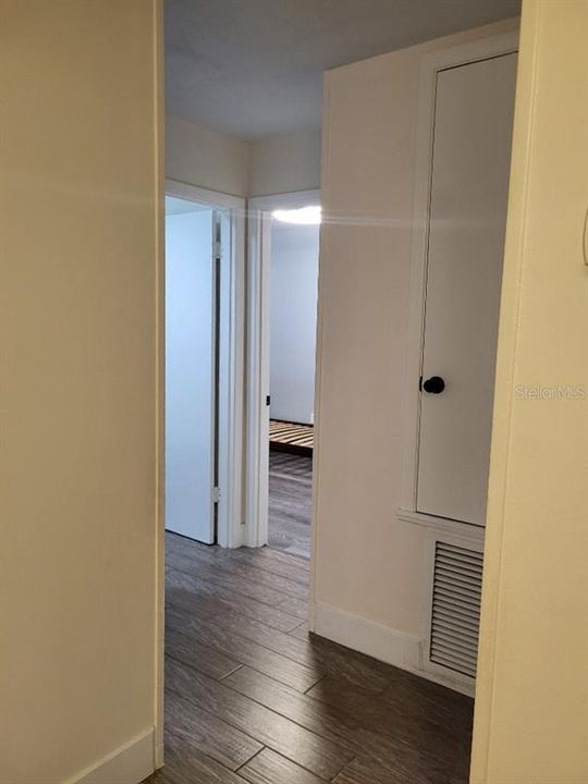 For Sale: $279,999 (3 beds, 2 baths, 1224 Square Feet)