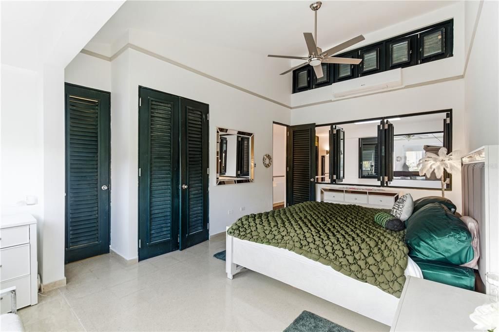 For Sale: $879,000 (3 beds, 2 baths, 1615 Square Feet)
