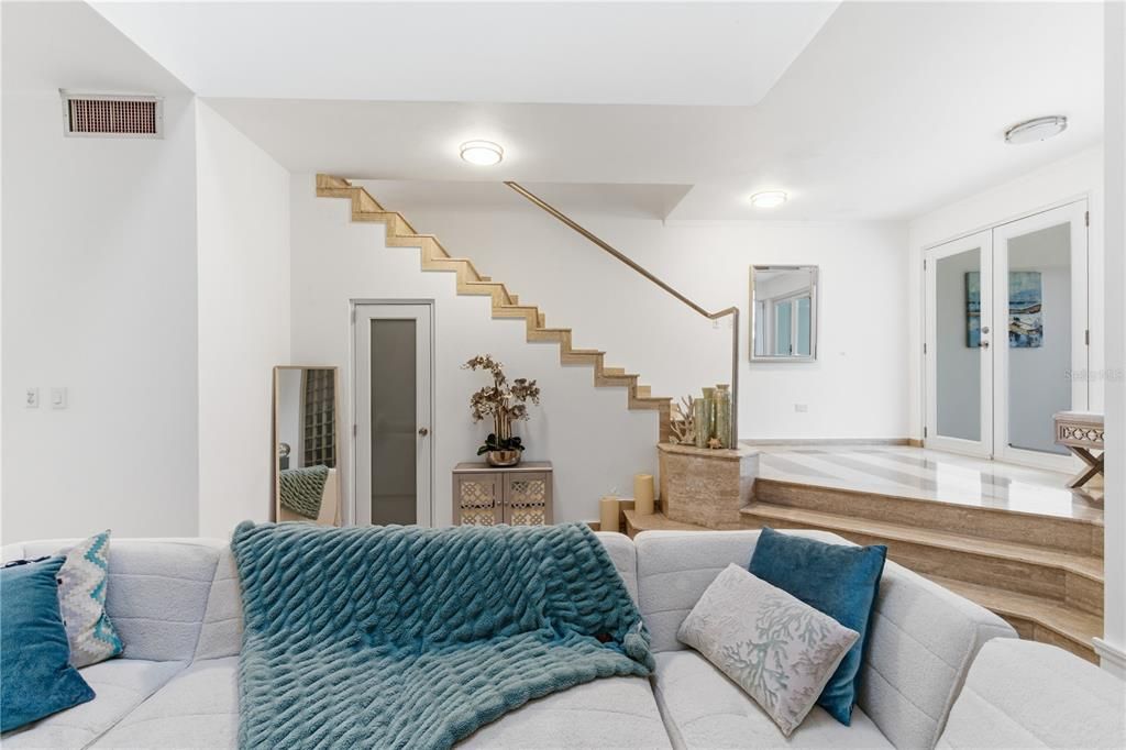 For Sale: $879,000 (3 beds, 2 baths, 1615 Square Feet)