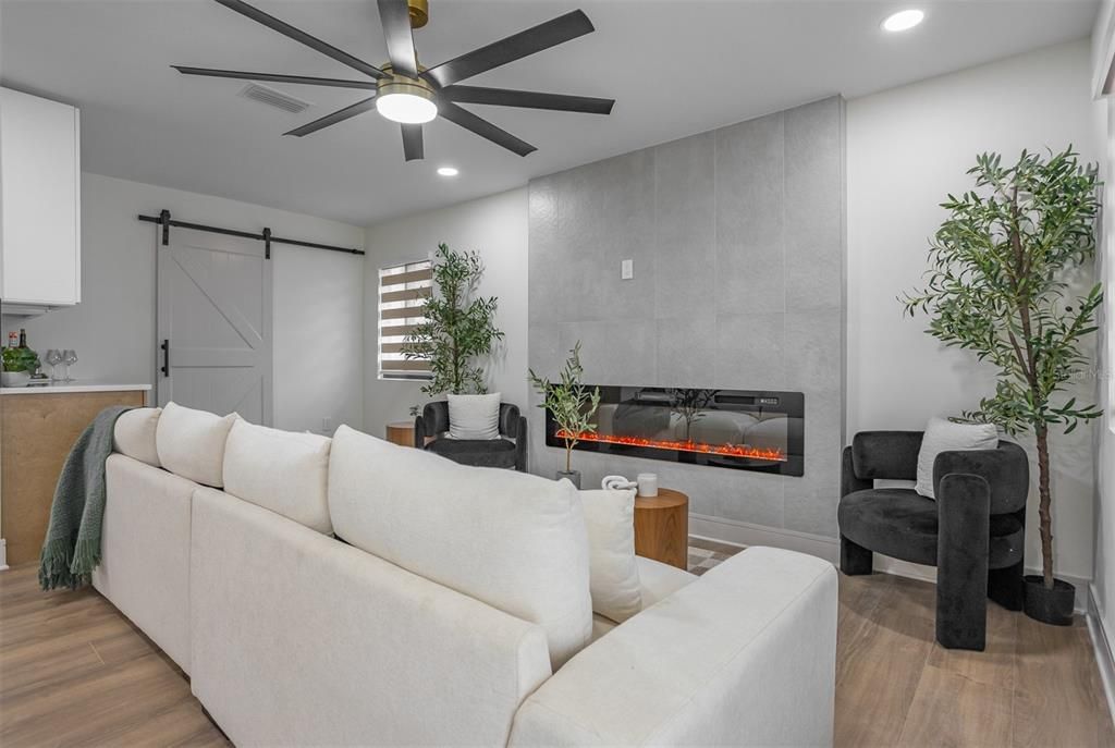 Activo con contrato: $650,000 (3 camas, 2 baños, 1502 Pies cuadrados)