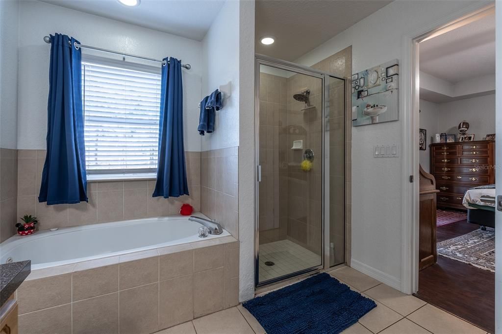 На продажу: $294,900 (3 спален, 2 ванн, 1576 Квадратных фут)