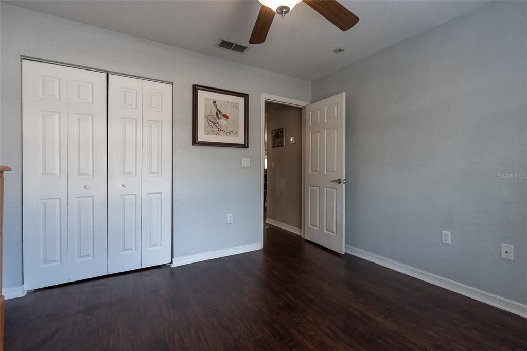 На продажу: $294,900 (3 спален, 2 ванн, 1576 Квадратных фут)