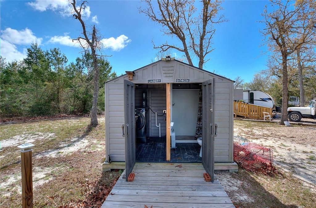 For Sale: $350,000 (2 beds, 2 baths, 1032 Square Feet)