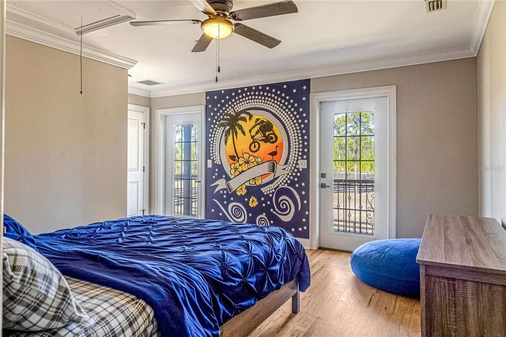 For Sale: $1,399,000 (6 beds, 4 baths, 4331 Square Feet)